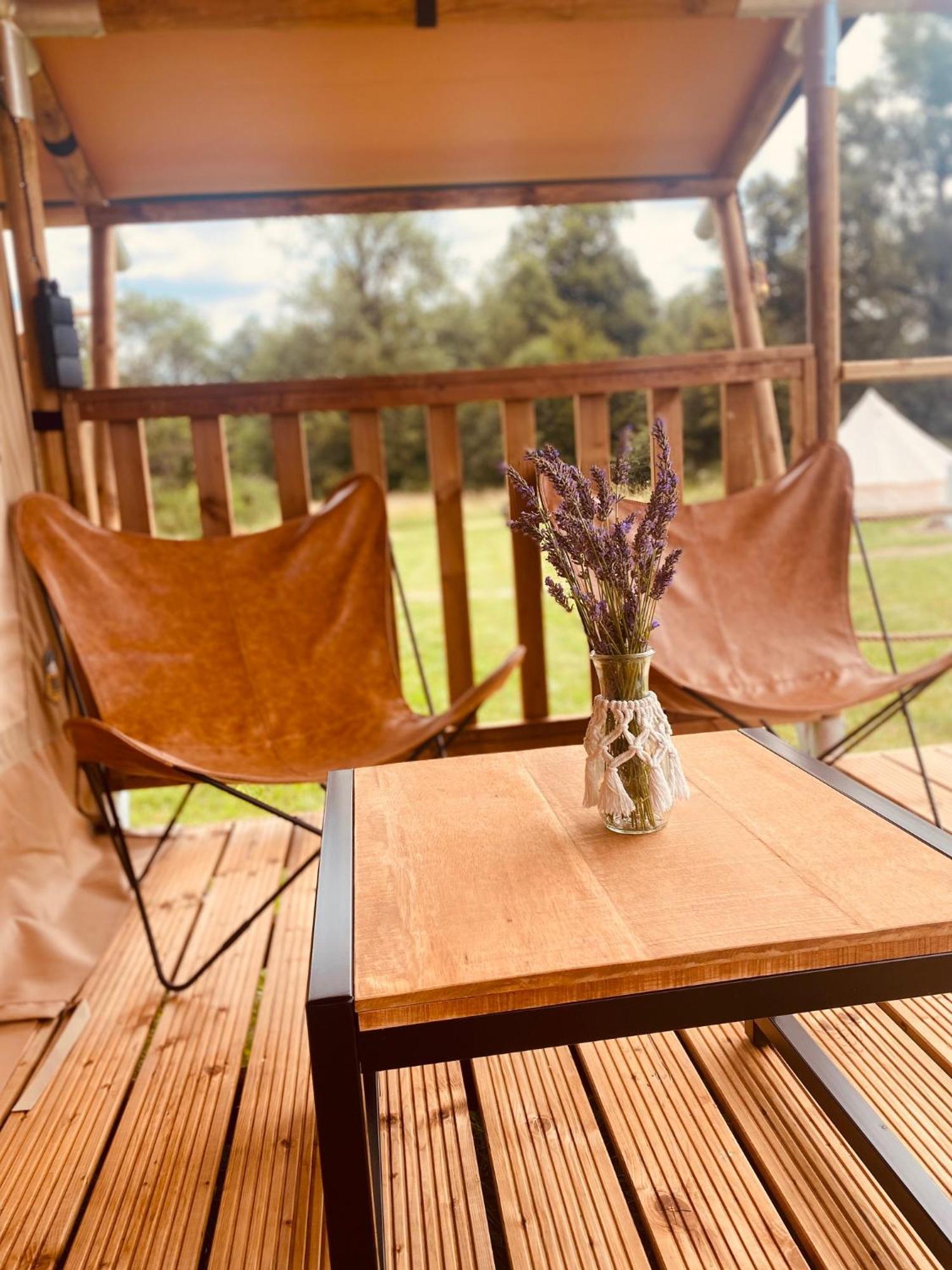Greenvalleyglamping Sesce Pri Preboldu Екстер'єр фото